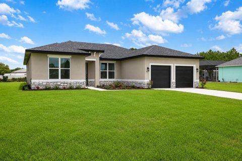 House in Ocala, Florida 4 bedrooms, 207.17 sq.m. № 2218318 - photo 2