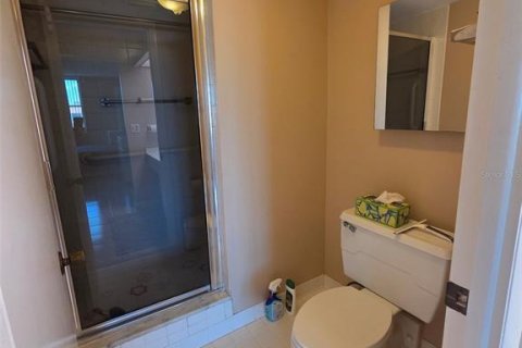 Condo in Dunedin, Florida, 2 bedrooms  № 1918627 - photo 17
