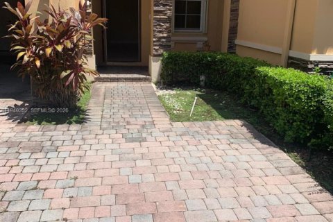 Touwnhouse à Doral, Floride 3 chambres, 147.62 m2 № 1998176