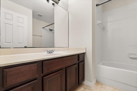 Touwnhouse à vendre à Orlando, Floride: 3 chambres, 168.71 m2 № 2201563 - photo 24