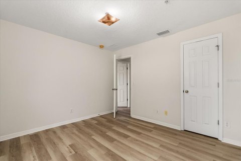 Touwnhouse à vendre à Orlando, Floride: 3 chambres, 168.71 m2 № 2201563 - photo 29