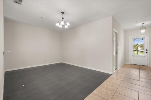 Touwnhouse à vendre à Orlando, Floride: 3 chambres, 168.71 m2 № 2201563 - photo 10