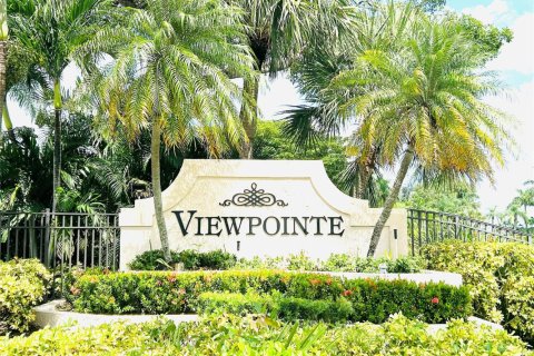 Condo in Margate, Florida, 2 bedrooms  № 2252190 - photo 18