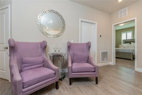 Condominio en venta en Orlando, Florida, 2 dormitorios, 143.91 m2 № 1557237 - foto 3