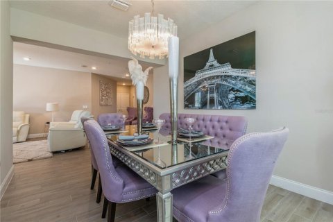 Condominio en venta en Orlando, Florida, 2 dormitorios, 143.91 m2 № 1557237 - foto 10