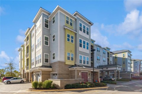Condominio en venta en Orlando, Florida, 2 dormitorios, 143.91 m2 № 1557237 - foto 1