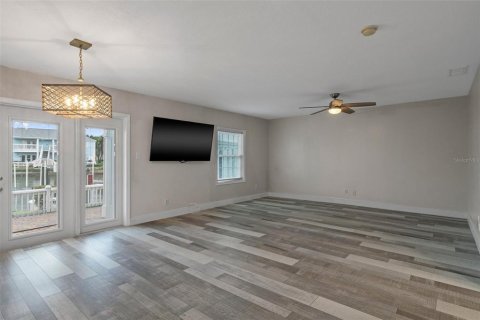 Copropriété à vendre à Saint Petersburg, Floride: 2 chambres, 94.57 m2 № 1538981 - photo 6