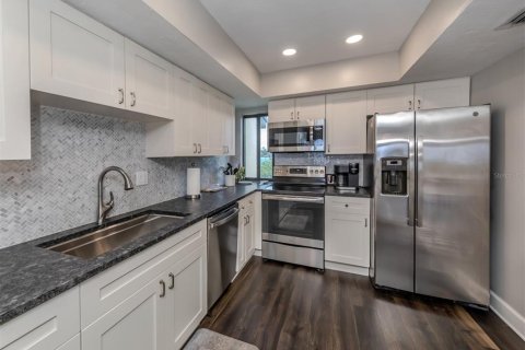 Купить кондоминиум в Венеция, Флорида 5 комнат, 99.87м2, № 2092185 - фото 20