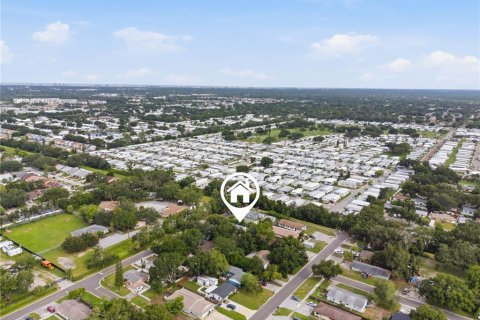 Casa en Largo, Florida 4 dormitorios, 153.29 m2 № 2342105