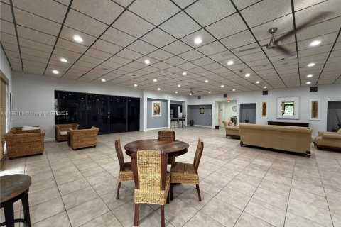 Condo in Deerfield Beach, Florida, 2 bedrooms  № 1880097 - photo 22