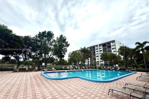 Copropriété à louer à Deerfield Beach, Floride: 2 chambres, 111.48 m2 № 1880097 - photo 2