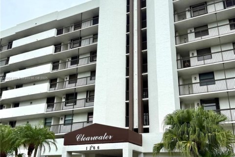 Copropriété à louer à Deerfield Beach, Floride: 2 chambres, 111.48 m2 № 1880097 - photo 17