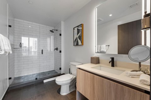 Купить кондоминиум в Майами, Флорида 3 спальни, 105.44м2, № 2085064 - фото 30