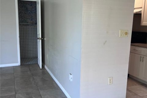 Condo in Kissimmee, Florida, 2 bedrooms  № 1873352 - photo 16
