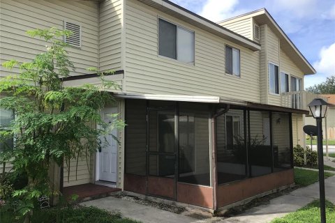 Condo in Kissimmee, Florida, 2 bedrooms  № 1873352 - photo 2