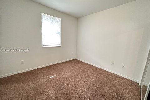 Adosado en alquiler en Miami, Florida, 3 dormitorios, 164.44 m2 № 2027204 - foto 19