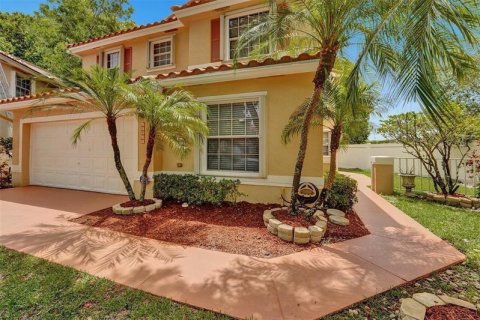 Casa en alquiler en Coral Springs, Florida, 4 dormitorios, 164.44 m2 № 1178446 - foto 1