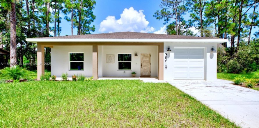 House in Sebring, Florida 2 bedrooms, 106.93 sq.m. № 1941232