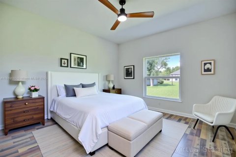 House in Sebring, Florida 2 bedrooms, 106.93 sq.m. № 1941232 - photo 11