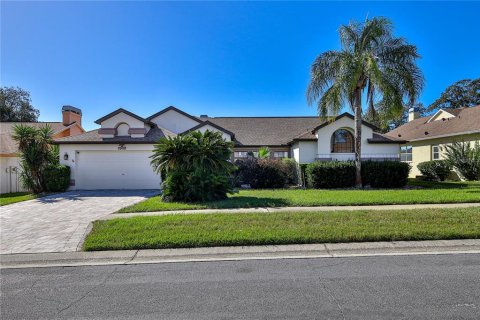 Villa ou maison à Spring Hill, Floride 4 chambres, 214.51 m2 № 2429603