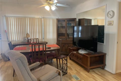 Appartement à louer à Davie, Floride: 2 chambres, 74.69 m2 № 2407470 - photo 9