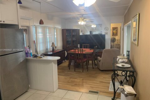 Appartement à louer à Davie, Floride: 2 chambres, 74.69 m2 № 2407470 - photo 12