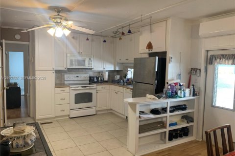 Appartement à louer à Davie, Floride: 2 chambres, 74.69 m2 № 2407470 - photo 5