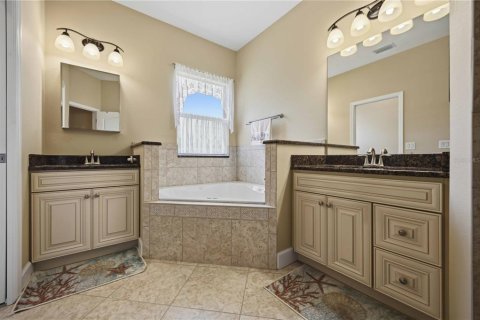Villa ou maison à vendre à Englewood, Floride: 3 chambres, 194.35 m2 № 2131639 - photo 24