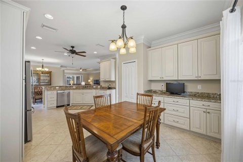 Villa ou maison à vendre à Englewood, Floride: 3 chambres, 194.35 m2 № 2131639 - photo 16