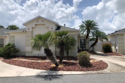 Casa en venta en The Villages, Florida, 2 dormitorios, 111.11 m2 № 1776949 - foto 1