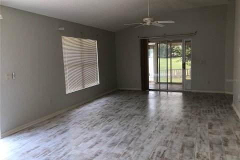Casa en venta en The Villages, Florida, 2 dormitorios, 111.11 m2 № 1776949 - foto 7