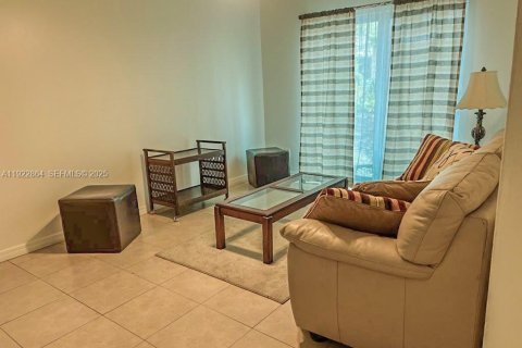 Copropriété à louer à Oakland Park, Floride: 2 chambres, 80.82 m2 № 1982578 - photo 10