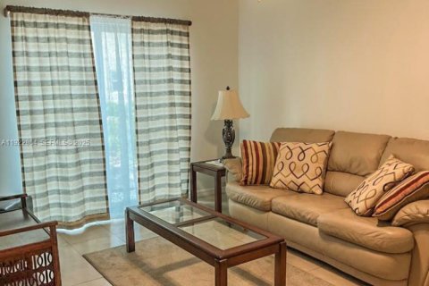 Copropriété à louer à Oakland Park, Floride: 2 chambres, 80.82 m2 № 1982578 - photo 11