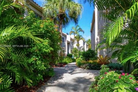 Copropriété à louer à Oakland Park, Floride: 2 chambres, 80.82 m2 № 1982578 - photo 2