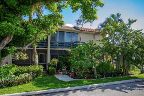 Copropriété à louer à Oakland Park, Floride: 2 chambres, 80.82 m2 № 1982578 - photo 3