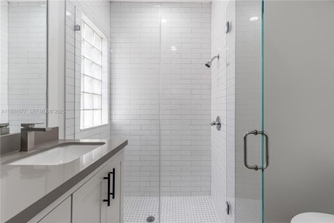 Снять в аренду виллу или дом в Дейви, Флорида 3 спальни, 122.35м2, № 1986130 - фото 24