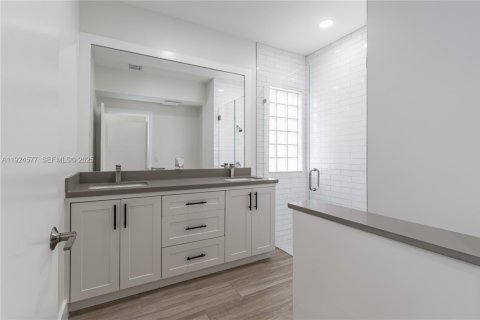 Снять в аренду виллу или дом в Дейви, Флорида 3 спальни, 122.35м2, № 1986130 - фото 23