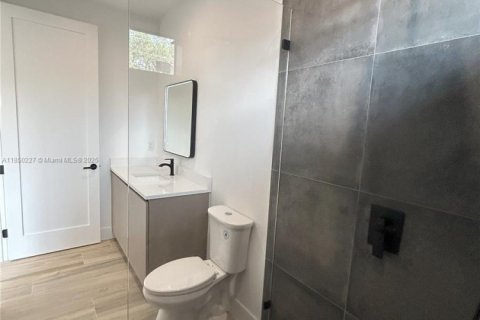 Casa en venta en Hollywood, Florida, 4 dormitorios № 1857215 - foto 14