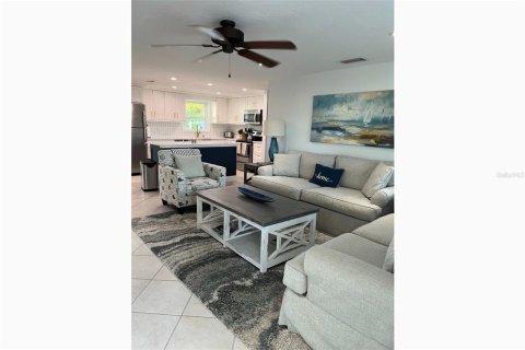 Casa en alquiler en Sarasota, Florida, 3 dormitorios, 150.22 m2 № 1369507 - foto 12