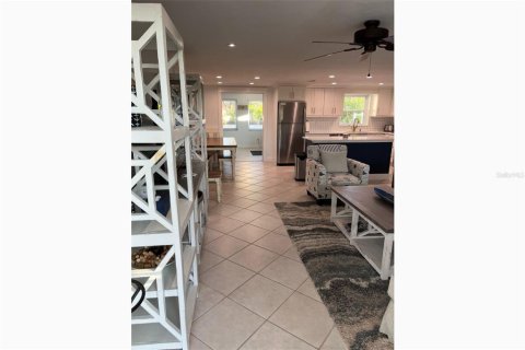 Casa en alquiler en Sarasota, Florida, 3 dormitorios, 150.22 m2 № 1369507 - foto 10