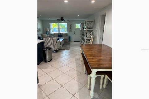 Casa en alquiler en Sarasota, Florida, 3 dormitorios, 150.22 m2 № 1369507 - foto 15