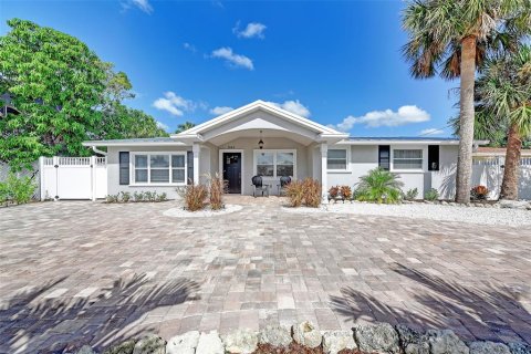 Casa en alquiler en Sarasota, Florida, 3 dormitorios, 150.22 m2 № 1369507 - foto 6