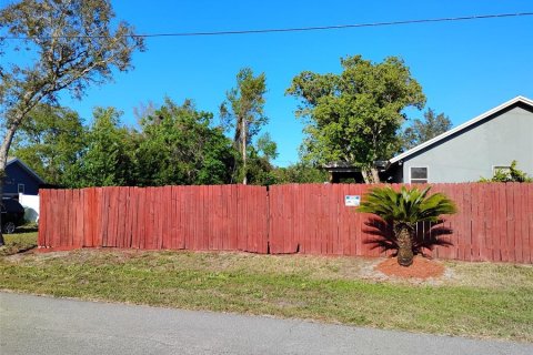 Villa ou maison à vendre à Deltona, Floride: 3 chambres, 116.41 m2 № 1880475 - photo 5