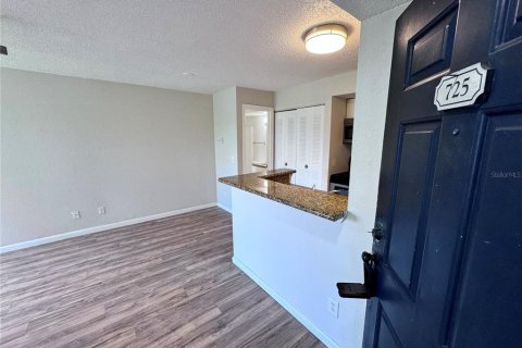 Condo in Orlando, Florida, 1 bedroom  № 1508186 - photo 2