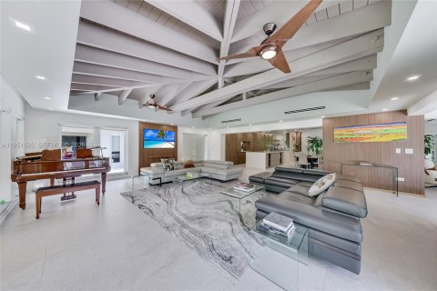 Villa ou maison à louer à Coral Gables, Floride: 5 chambres, 471.48 m2 № 2006261 - photo 7