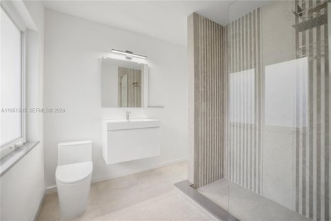 Villa ou maison à louer à Coral Gables, Floride: 5 chambres, 471.48 m2 № 2006261 - photo 17