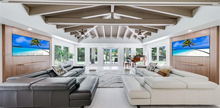 Villa ou maison à Coral Gables, Floride 5 chambres, 471.48 m2 № 2006261