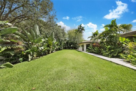Villa ou maison à louer à Coral Gables, Floride: 5 chambres, 471.48 m2 № 2006261 - photo 28