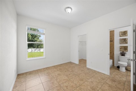 Купить виллу или дом в Киссимми, Флорида 7 комнат, 325.99м2, № 2352489 - фото 17