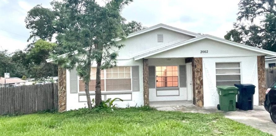 Villa ou maison à Tampa, Floride 2 chambres, 113.62 m2 № 2380537